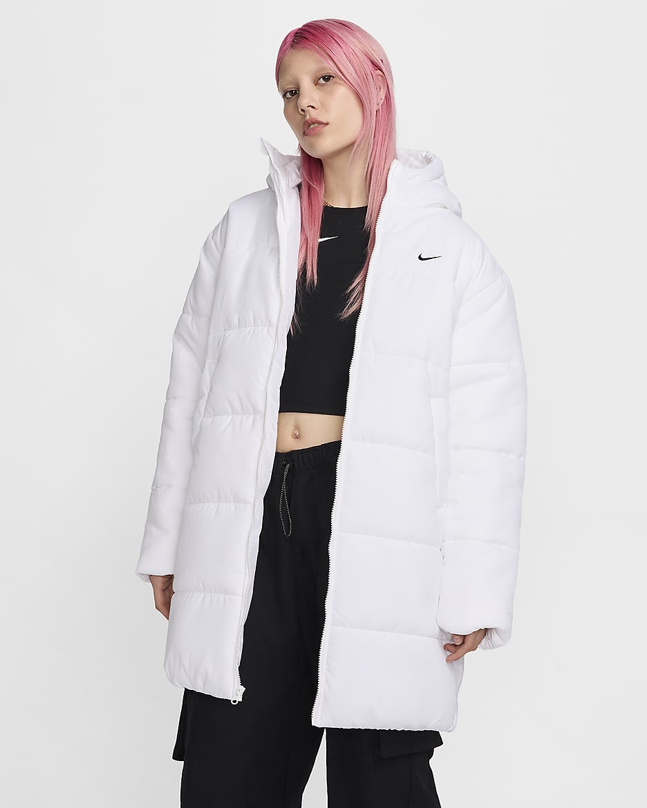 Nike Sportswear Classic Puffer Women s Therma FIT Loose Parka